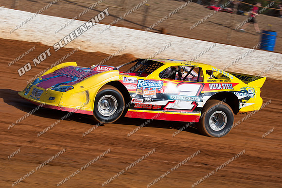 super sedan 1 v1 lucas roberts - 19 - Carrick 20th January 2012 - NSSS-4