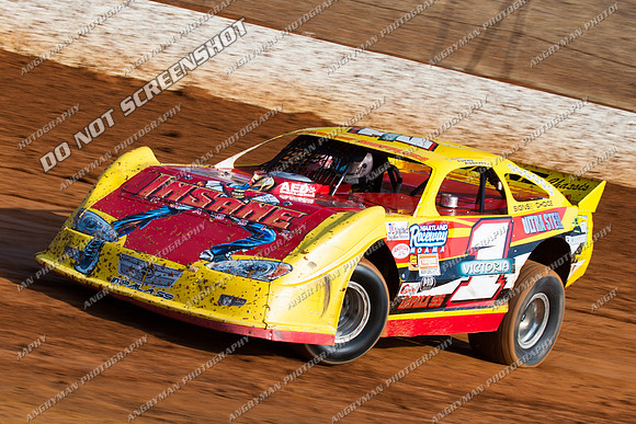 super sedan 1 v1 lucas roberts - 19 - Carrick 20th January 2012 - NSSS-5