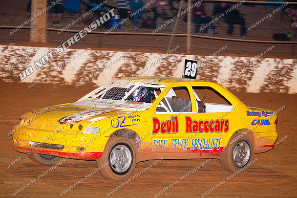 street stock 29 - 21 - Carrick 25th January - NSSS Rnd 8-3
