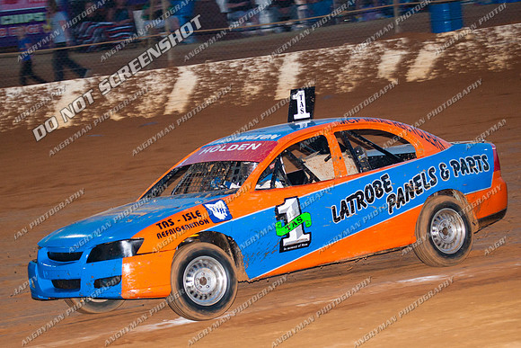 street stock 17 1 - 21 - Carrick 25th January - NSSS Rnd 8-4