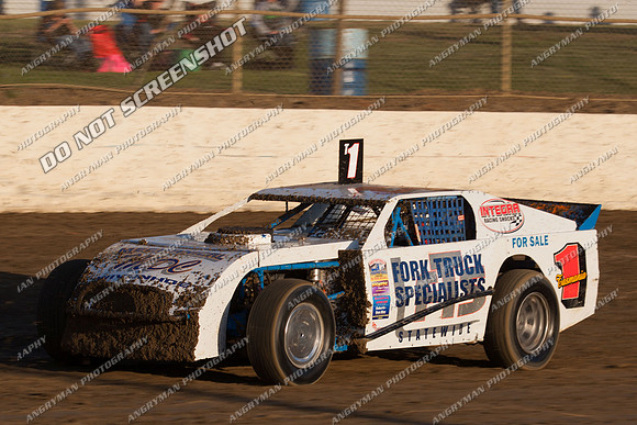 amca 1 t1 16  t16 - 27 - Latrobe - 2nd March -  911 Classic