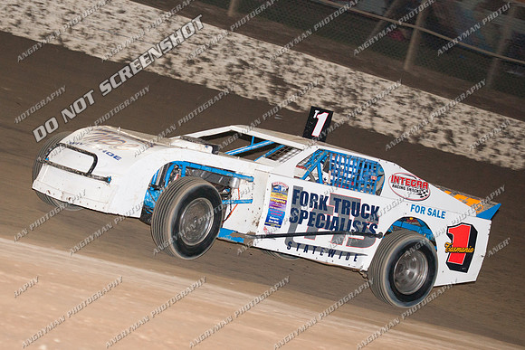 amca 1 t1 16  t16 - 27 - Latrobe - 2nd March -  911 Classic-2