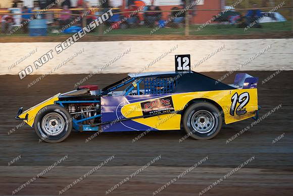 amca 12 t12 - 27 - Latrobe - 2nd March -  911 Classic-3