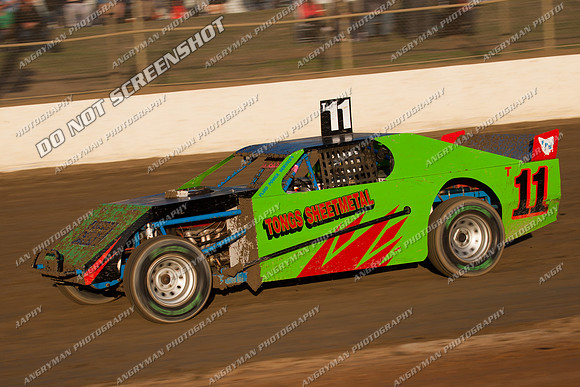 amca 11 t11 - 27 - Latrobe - 2nd March -  911 Classic
