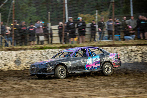 Street Stock 42 T42 - 02 - Hobart - 4th Nov 2023-10