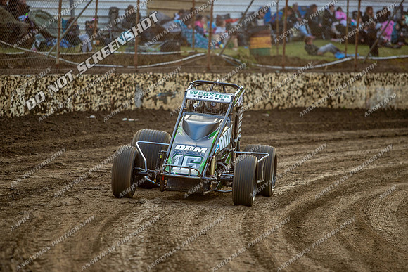 Wingless 16 T16 - 02 - Hobart - 4th Nov 2023-10