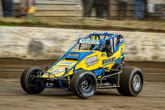 Wingless 17 T17 - 02 - Hobart - 4th Nov 2023-5