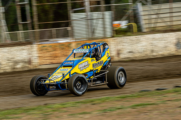 Wingless 17 T17 - 02 - Hobart - 4th Nov 2023-3