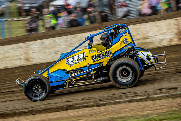 Wingless 17 T17 - 02 - Hobart - 4th Nov 2023-9