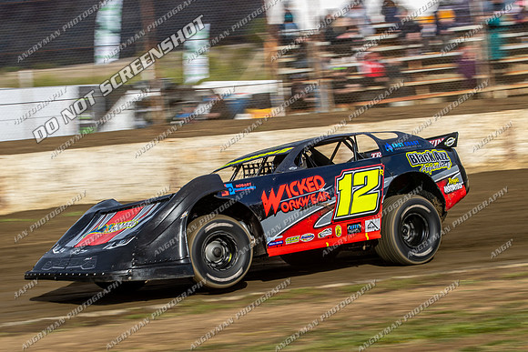 Super Sedan 12 T12 - 02 - Hobart - 4th Nov 2023-2