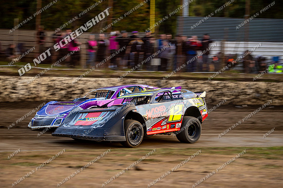 Super Sedan 12 T12 - 02 - Hobart - 4th Nov 2023-9