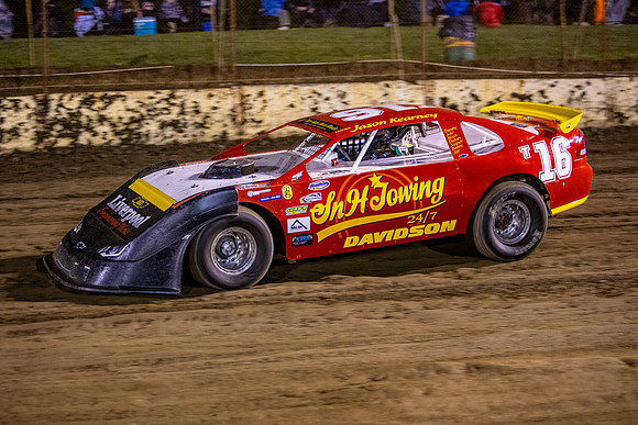 Super Sedan 16 T16 - 02 - Hobart - 4th Nov 2023-23