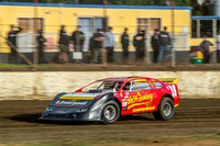 Super Sedan 16 T16 - 02 - Hobart - 4th Nov 2023-4