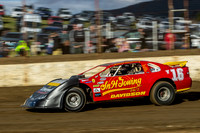 Super Sedan 16 T16 - 02 - Hobart - 4th Nov 2023-5