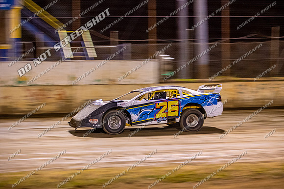 Super Sedan 26 T26 - 02 - Hobart - 4th Nov 2023-5