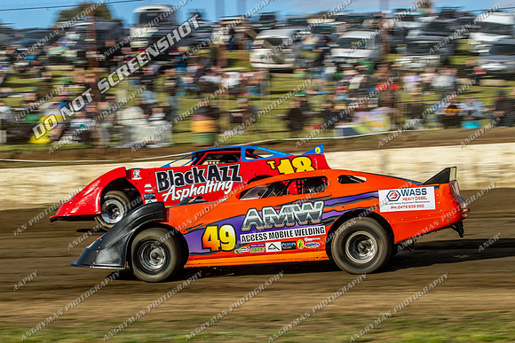 Super Sedan 49 T49 - 02 - Hobart - 4th Nov 2023