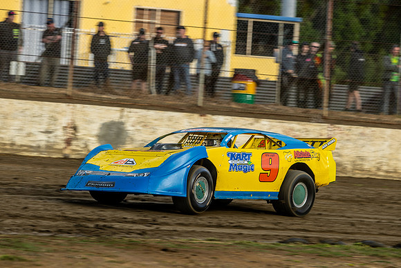Super Sedan 9 T9 - 02 - Hobart - 4th Nov 2023-6