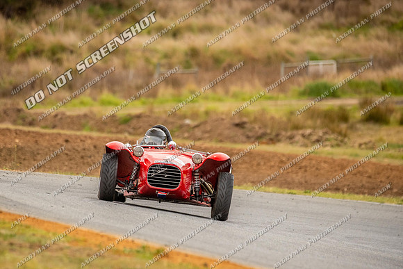 Group LB S & Invited Sports Cars - 8 - Friday-3