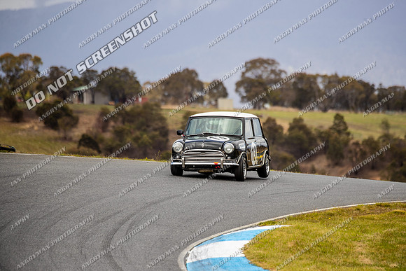 Group NB Under 3 Litre and NC Under 2 Litre - 13 - Friday-6