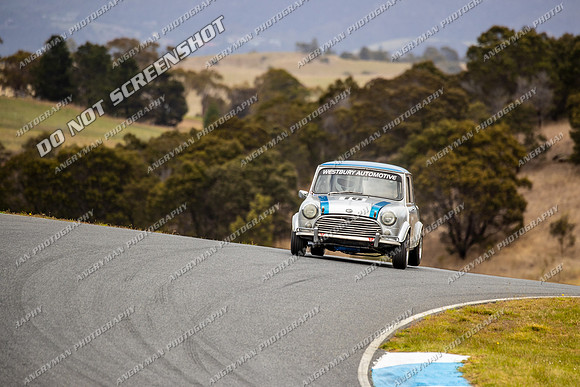 Group NB Under 3 Litre and NC Under 2 Litre - 18 - Friday-9