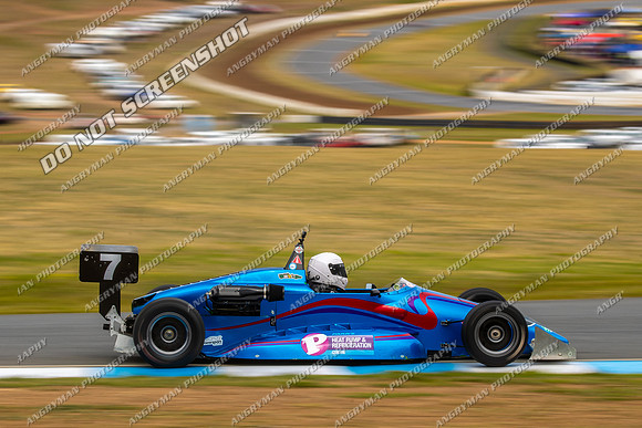Historic Sports and Racing Cars & Invited - 7 - Friday-9