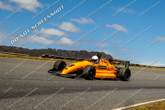 Historic Sports and Racing Cars & Invited - 9 - Sunday-4
