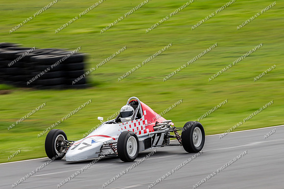 Formula Libre & Invited Racing - 17 Anthony McKenzie - Sunday - 2nd October 2016-2