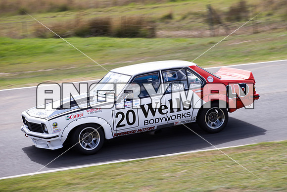 20 Andrew Webster Holden Torana SLR-5000 Muscle Car Cup Over 2 Litres - Saturday-8