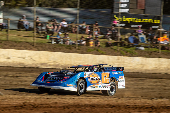 Late Model 12 T12 - 03 - Latrobe - 11th Nov 2023