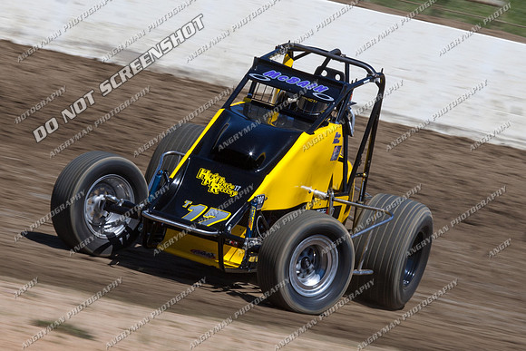wingless 17 t17 mcbain - 2 - Latrobe Practice 13th Oct 2012