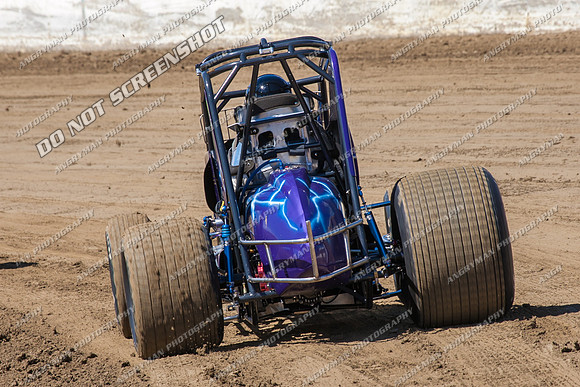 wingless 15 t15 brad herbert - 2 - Latrobe Practice 13th Oct 2012