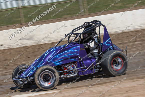 wingless 15 t15 brad herbert - 2 - Latrobe Practice 13th Oct 2012-5
