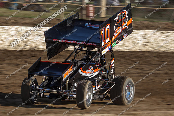 sprintcar 10 t10 callum zizek - 4 - Latrobe 27th Oct 2012-2