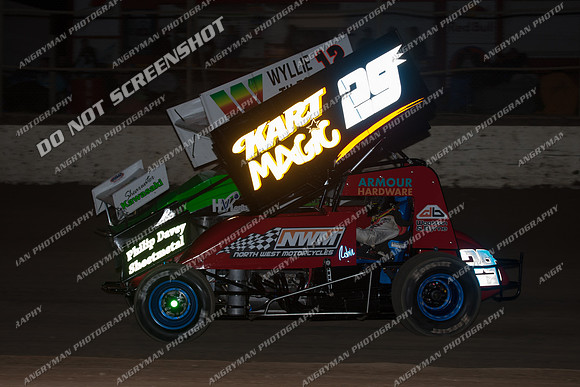 sprintcar 29 t29 robin dawkins - 4 - Latrobe 27th Oct 2012
