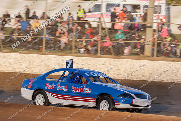 street stock 7 - 4 - Latrobe 27th Oct 2012