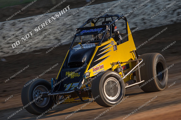 wingless 17 hadyn mcbain - 4 - Latrobe 27th Oct 2012-3