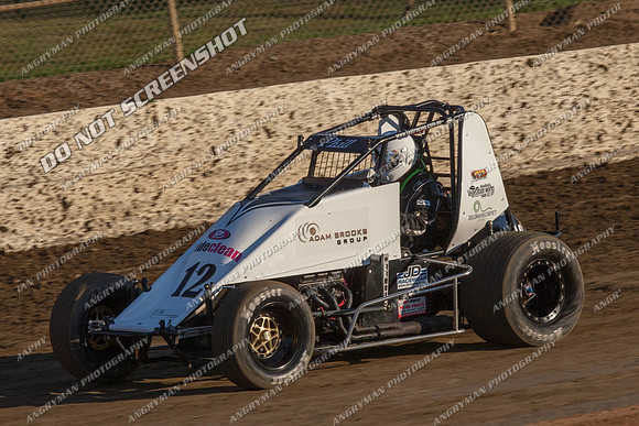 wingless 12 phil john - 4 - Latrobe 27th Oct 2012