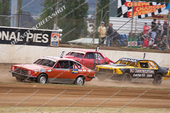 Bomber 18 - 5 - Hobart 3rd Nov 2012
