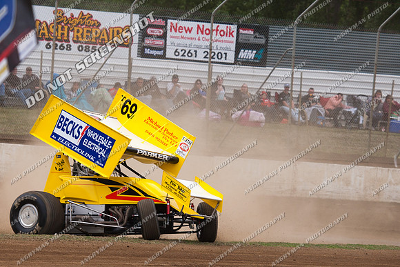 sprintcar 69 t69 michael parker - 5 - Hobart 3rd Nov 2012-4