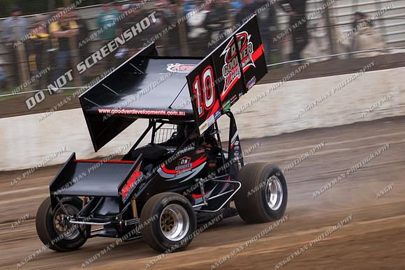 sprintcar 10 t10 callum zizek - 5 - Hobart 3rd Nov 2012