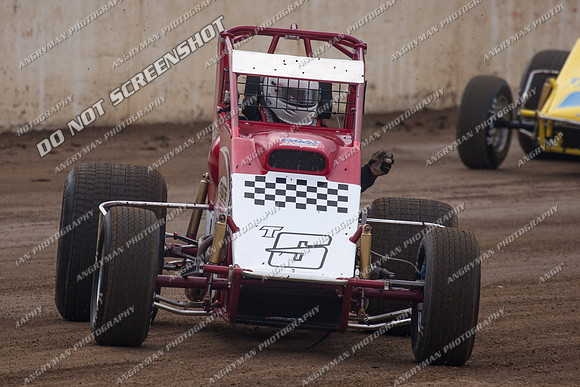 wingless 6 - 5 - Hobart 3rd Nov 2012
