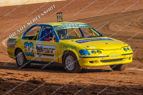 street stock 32 - 6 - Carrick 10th Nov 2012-3
