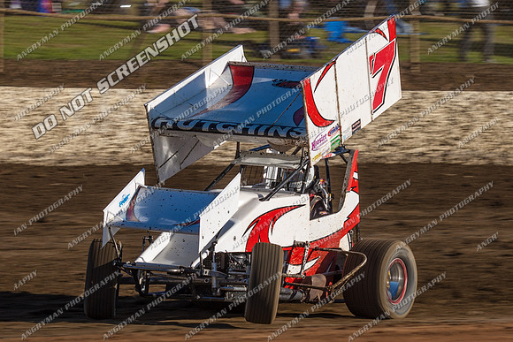 sprintcar 7 t7 tim hutchins - 7 - Latrobe 17th Nov 2012-2