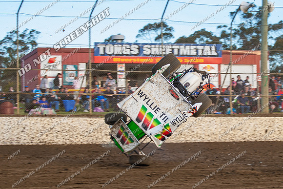 sprintcar 12 t12 adrian redpath - 7 - Latrobe 17th Nov 2012-16