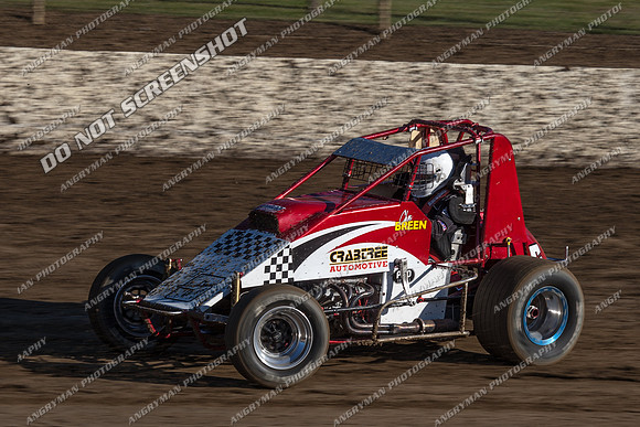 wingless 6 - 7 - Latrobe 17th Nov 2012