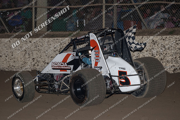 wingless 5 - 7 - Latrobe 17th Nov 2012-7