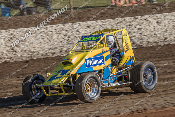 wingless 2 - 7 - Latrobe 17th Nov 2012