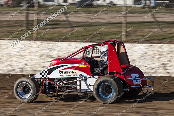 wingless 6 - 7 - Latrobe 17th Nov 2012-3