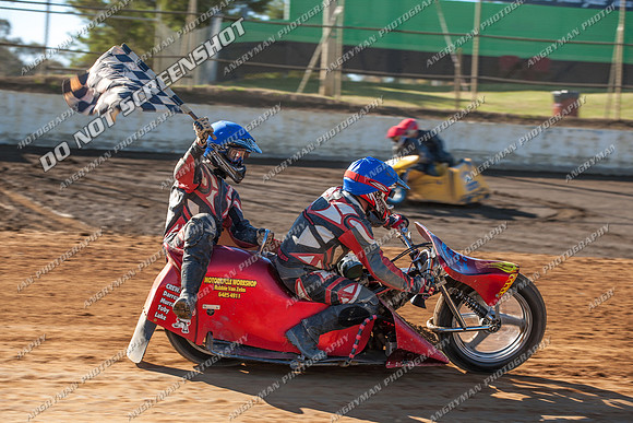 sidecar 7 - 7 - Latrobe 17th Nov 2012-5