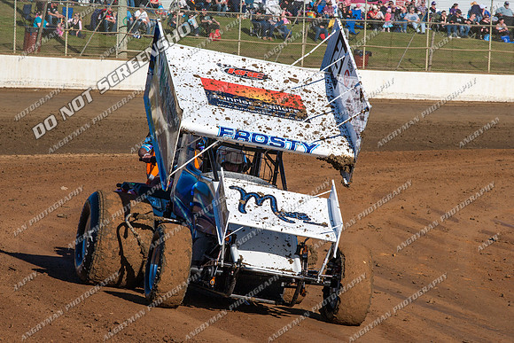 sprintcar 25 anthony frost - 7 - Latrobe 17th Nov 2012-2